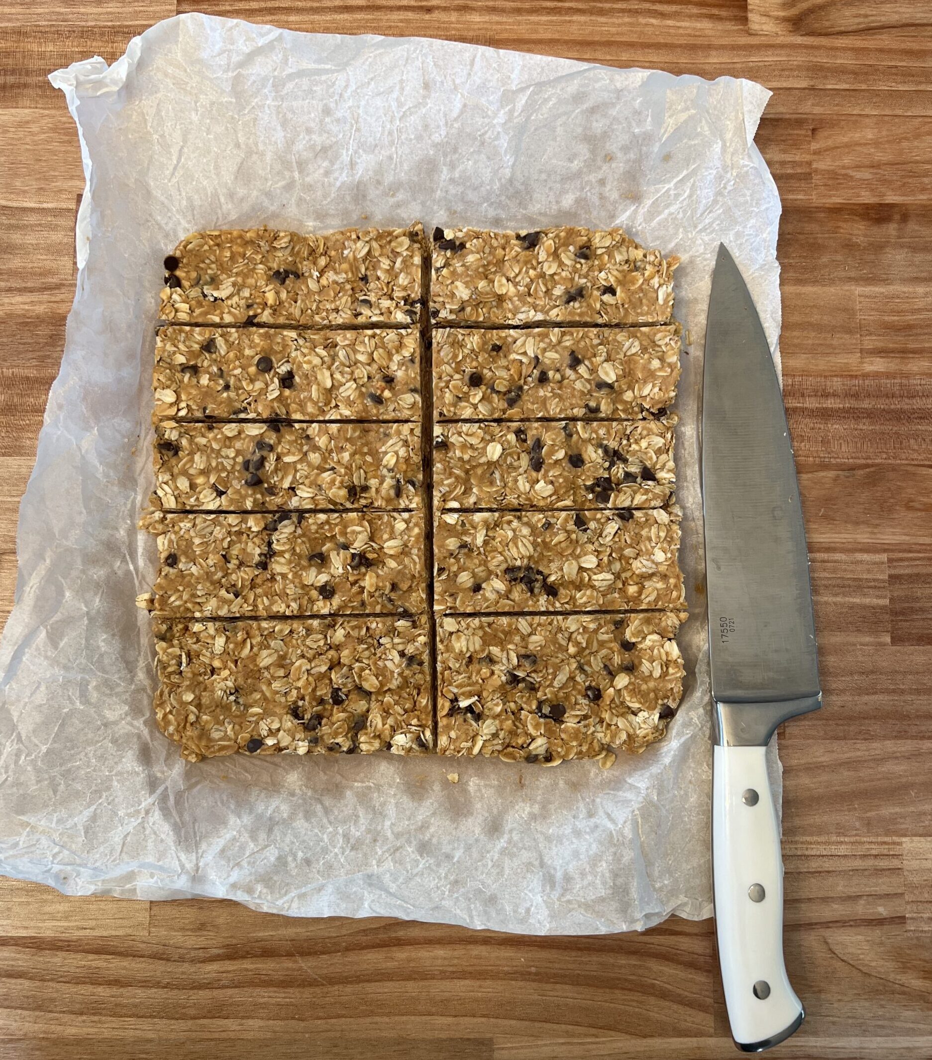 Read more about the article How To Make Homemade Granola Bars